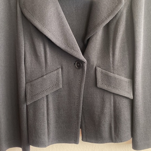 NWT St. John Cavier Jacket. Size 4 - Picture 7 of 7